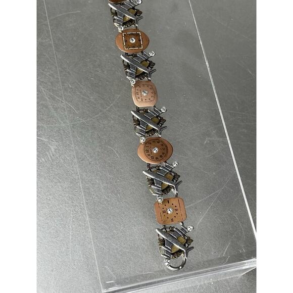 Lorraine Frances Unique Time Flies Airplane Flying Bracelet Charm Link - Picture 2 of 4